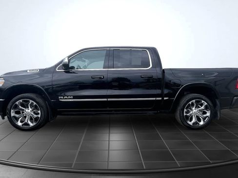 Used 2024 RAM 1500 Limited AWD/4WD image 3