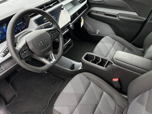 New 2027 Chevrolet Bolt LT w/ Comfort Package FWD image 10