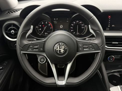 Used 2018 Alfa Romeo Stelvio Sport w/ Quick Order Package 22J Sport image 13