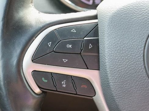 Used 2022 Jeep Grand Cherokee Laredo X AWD/4WD image 28