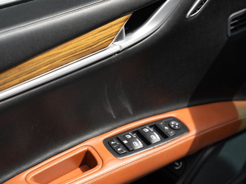 Used 2015 Maserati Ghibli S Q4 AWD/4WD image 17