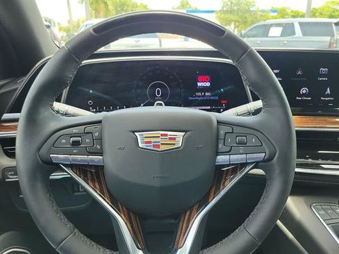Certified 2023 Cadillac Escalade Premium Luxury AWD/4WD image 46