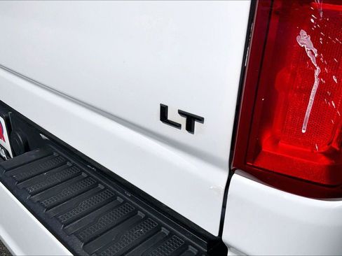 Used 2024 Chevrolet Silverado 2500 LT w/ Z71 Sport Edition image 8