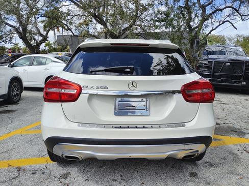 Used 2016 Mercedes-Benz GLA 250 w/ Driver Assistance Package image 7