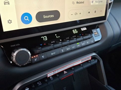 New 2026 Toyota Tundra Platinum image 14