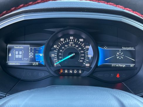 Used 2023 Ford Edge ST-Line image 24