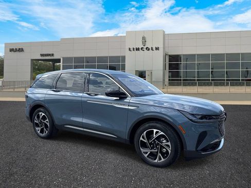 New 2026 Lincoln Nautilus Premier AWD/4WD image 1