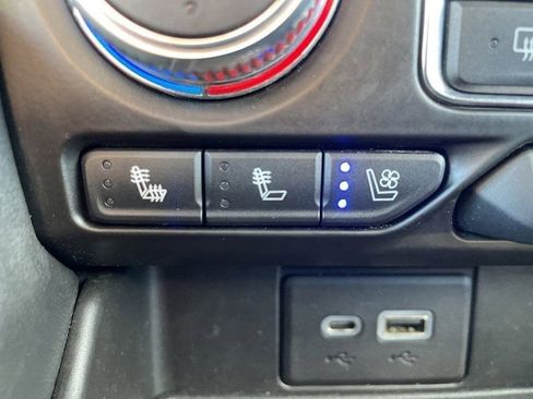 Used 2021 GMC Yukon XL AT4 w/ AT4 Premium Plus Package image 25