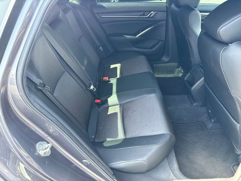 Used 2020 Honda Accord Sport image 16
