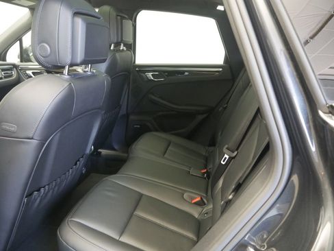New 2026 Porsche Macan AWD/4WD image 18