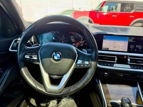 Used 2020 BMW 330i xDrive Sedan w/ Executive Package image 30