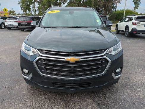 Used 2018 Chevrolet Traverse Premier FWD image 9