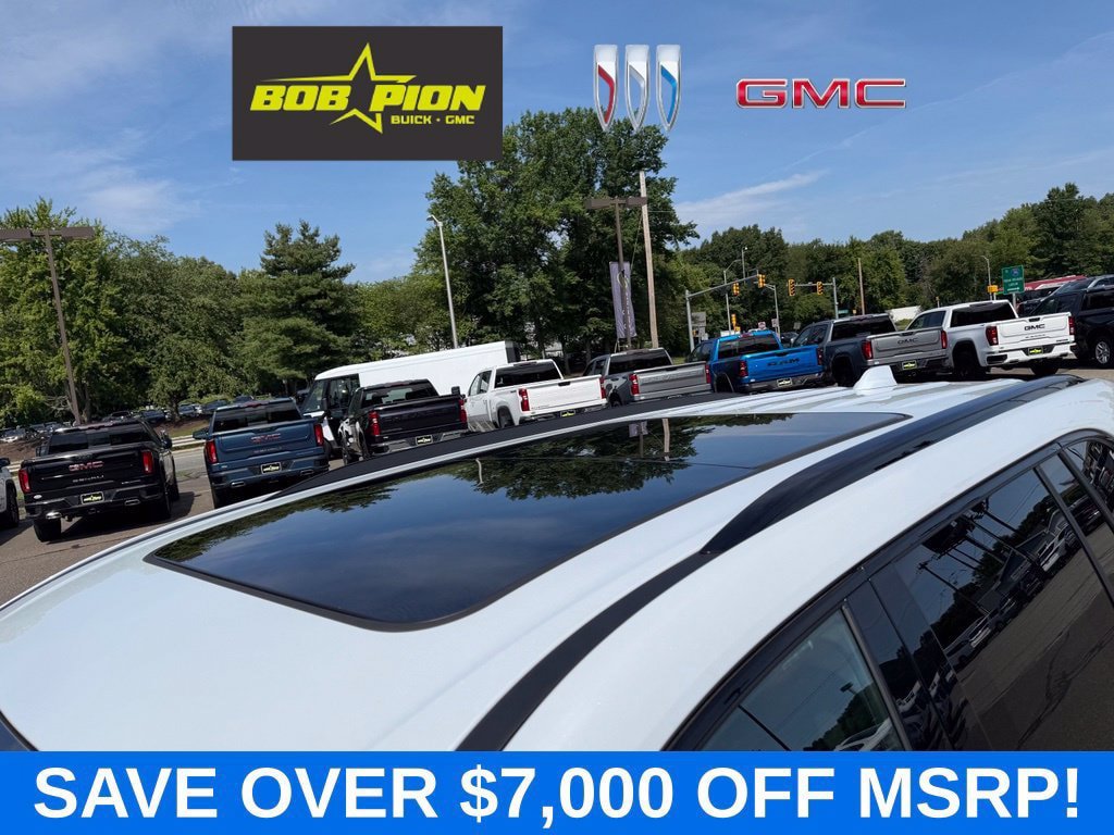 Used 2026 Buick Enclave Sport Touring w/ Power Package AWD/4WD image 7