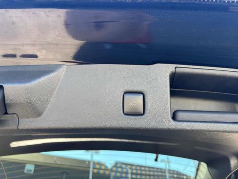 Used 2024 Ford Escape ST-Line image 28