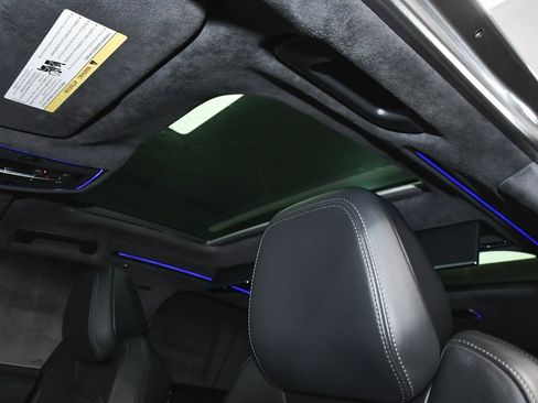 Used 2023 Audi S8 image 61