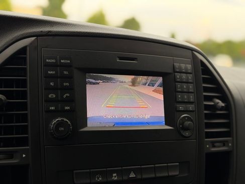 Used 2019 Mercedes-Benz Metris image 32
