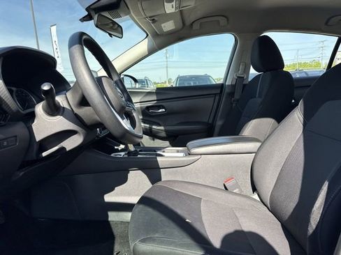 Used 2023 Nissan Sentra SV FWD image 11