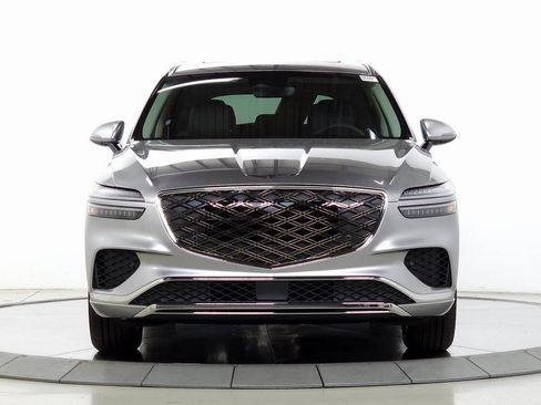 Used 2026 Genesis GV70 2.5T Select AWD/4WD image 2