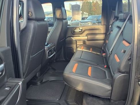 Used 2021 GMC Sierra 2500 AT4 w/ AT4 Preferred Package image 15