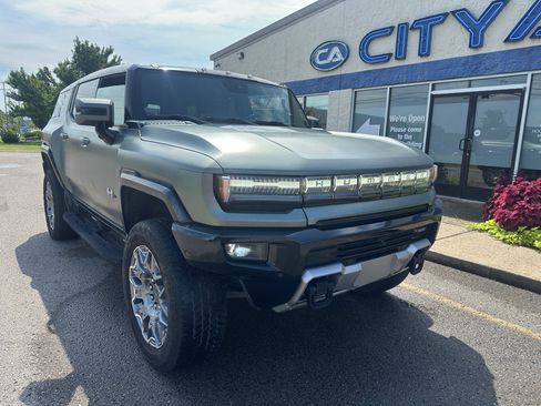 Used 2024 GMC Hummer EV 3X AWD/4WD image 2