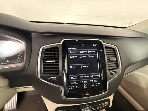 Used 2020 Volvo XC90 T6 Momentum w/ Protection Package Premier AWD/4WD image 20