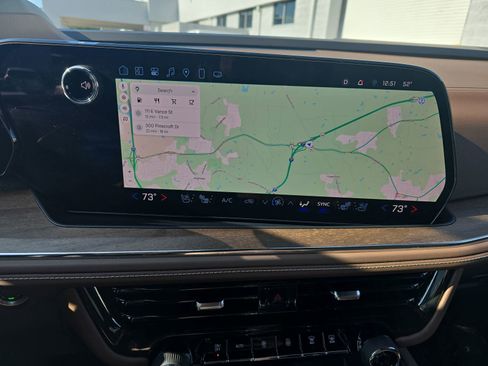 Used 2025 Chevrolet Tahoe High Country image 25