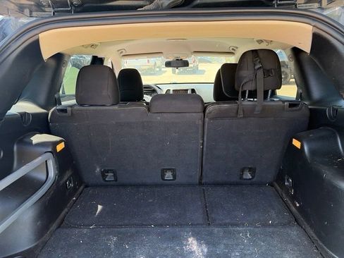 Used 2014 Jeep Cherokee Latitude FWD image 19
