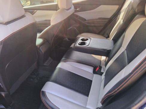 Used 2019 Subaru Crosstrek 2.0i Limited w/ Moonroof Package w/Navigation AWD/4WD image 13