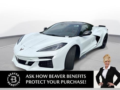 Used 2025 Chevrolet Corvette E-Ray AWD/4WD image 1