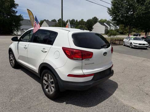 Used 2016 Kia Sportage LX FWD image 7