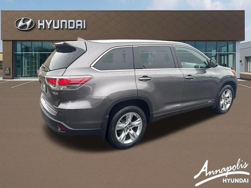 Used 2016 Toyota Highlander Limited AWD/4WD image 5
