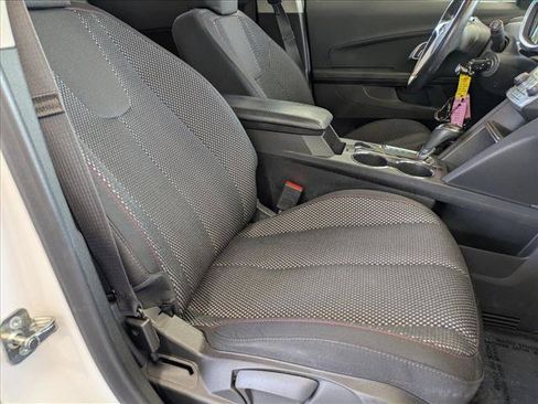 Used 2017 Chevrolet Equinox LT w/ Convenience Package FWD image 18