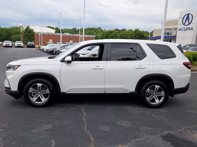 Used 2025 Honda Pilot EX-L image 9