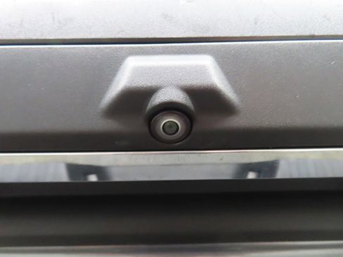 Used 2022 Ford F350 Lariat w/ Black Appearance Package image 42