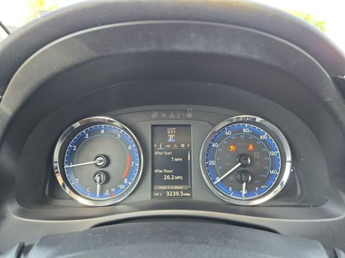 Used 2017 Toyota Corolla SE FWD image 29
