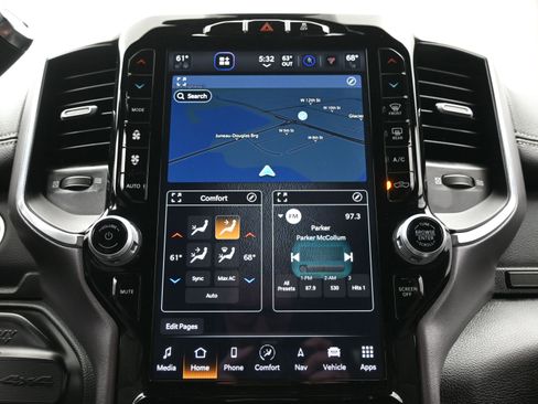 Used 2022 RAM 2500 Laramie w/ Night Edition image 31