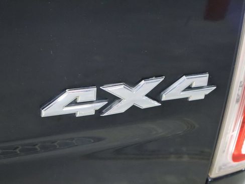 Used 2014 RAM 1500 Laramie AWD/4WD image 46
