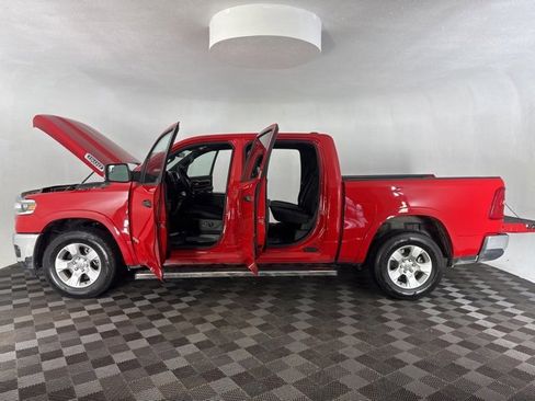Used 2025 RAM 1500 Big Horn image 9