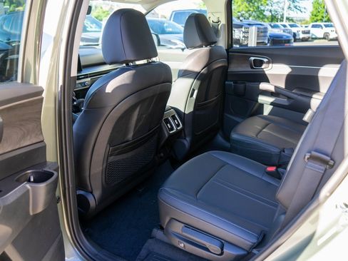 New 2025 Kia Sorento X-Line EX image 14