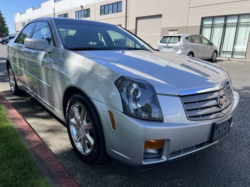 Used 2004 Cadillac CTS 3.6 w/ Preferred Equipment Group RWD image 2