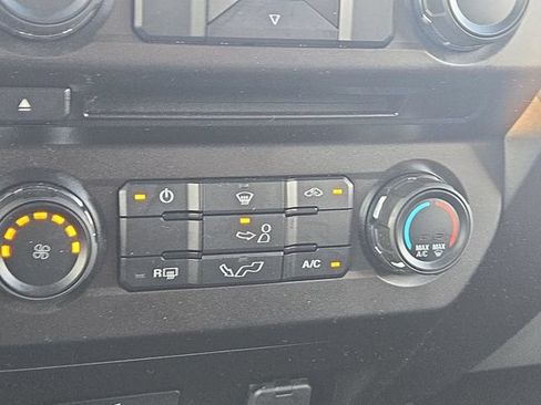 Used 2018 Ford F150 XLT w/ Equipment Group 301A Mid AWD/4WD image 18
