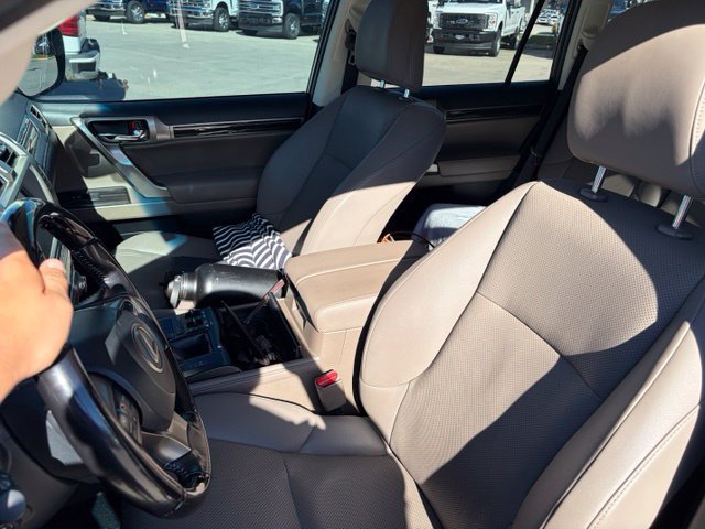 Used 2021 Lexus GX 460 Premium w/ Premium Package AWD/4WD image 20