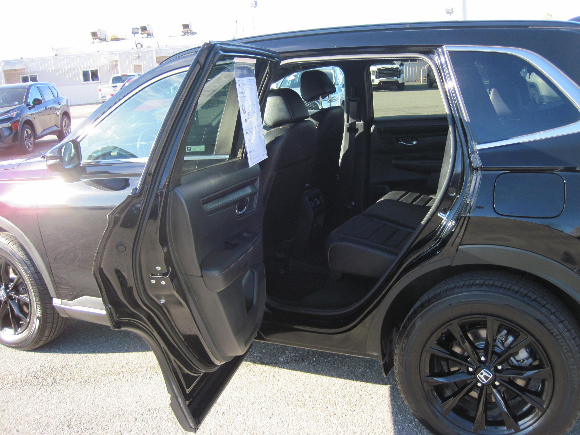 Used 2025 Honda CR-V Sport-L image 9
