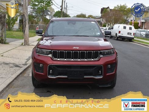 Used 2022 Jeep Grand Cherokee Overland AWD/4WD image 1