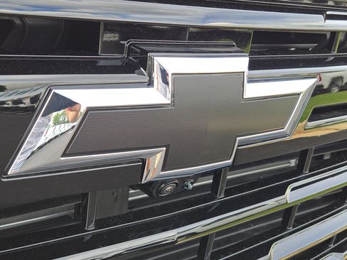 New 2026 Chevrolet Silverado 2500 LTZ w/ Trail Boss Package AWD/4WD image 17