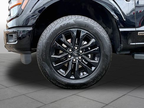 Used 2025 Ford F150 XLT w/ Equipment Group 302A MID AWD/4WD image 8
