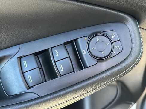 Used 2024 Buick Encore GX Preferred image 23