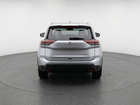 Used 2025 Nissan Rogue SV image 7