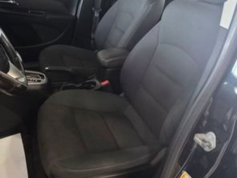 Used 2012 Chevrolet Cruze LT image 12