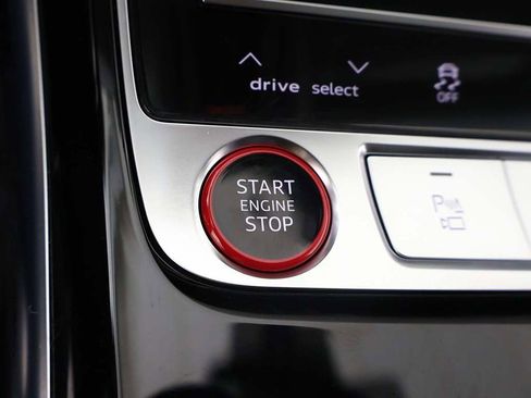 Used 2023 Audi S8 w/ S8 Black Optic Plus Package image 42